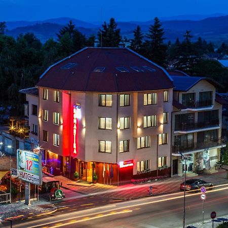 Family Hotel Romantika ヴェリングラード エクステリア 写真