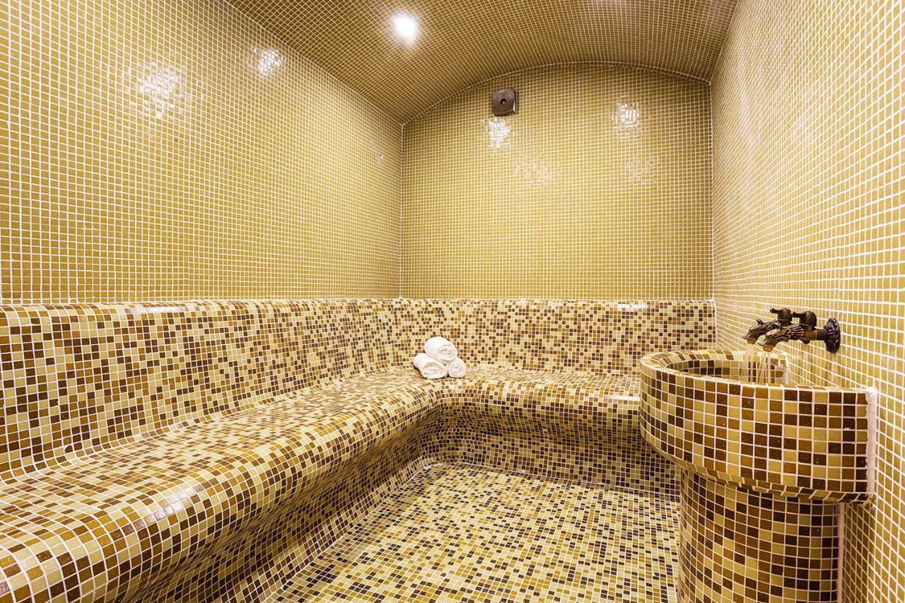 Family Hotel Romantika ヴェリングラード エクステリア 写真